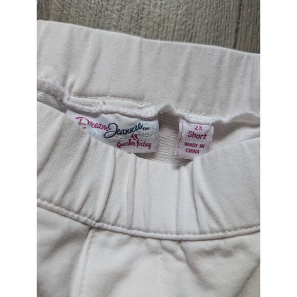 Dream Jeannes By Quacker Factory 2X Short White Capri Pants Rhinestone Heart - Picture 4 of 6
